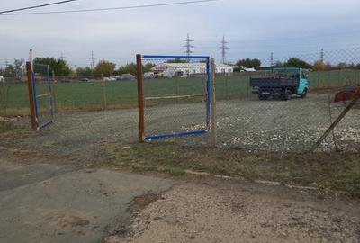 Spațiu comercial, de 1,000 mp, în Central - 1