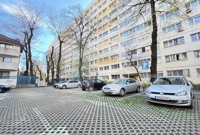 Apartament cu 2 camere semidecomandat, mobilat în Iancului
