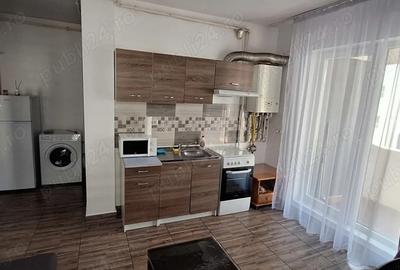 Garsonieră decomandată în Central - 4