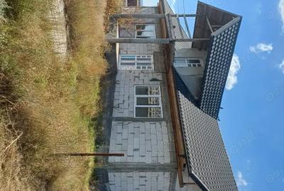 Casă cu 4 camere cu Teren 300 Mp în Baia - 8