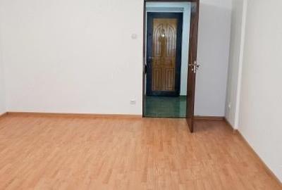 Garsonieră decomandată în Gorjului - 1