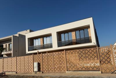 Vila Cuplata P+1 - Corbeanca - Petresti - La Cheie - Comision 0% - 3