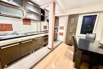 Apartament cu 3 camere decomandat în Tudor - 8