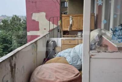 Apartament cu 2 camere decomandat în Micro 14 - 4