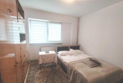 2 camere, etaj 9/10, centrala proprie Bld. Republicii - 10