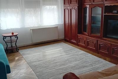 Apartament cu 2 camere decomandat în Km 4 - 5