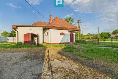 Casă cu 3 camere cu Teren 900 Mp în Turnu - 13