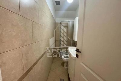 Apartament cu 4 camere decomandat în Dâmbovița - 2