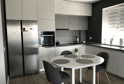 Apartament cu 3 camere decomandat în Girocului - 3