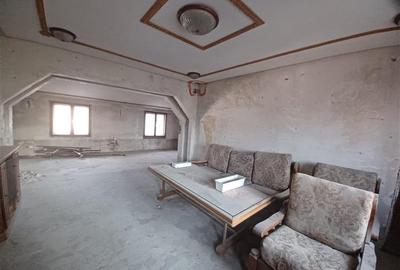 Casă individuală cu 11 camere cu Canalizare în Cișmigiu - 9