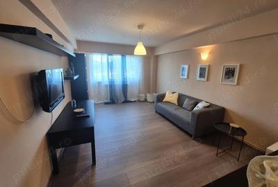 Apartament cu 3 camere decomandat în Micro IV - 4