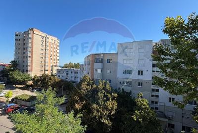 Apartament cu 3 camere de inchiriat in Faleza Nord-Constanta - 2