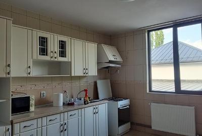Apartament cu 4 camere decomandat în Băneasa - 9