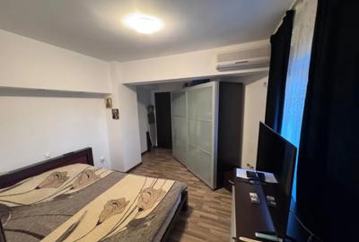Apartament cu 2 camere decomandat, mobilat în Casa de Cultură
