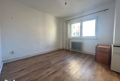 Apartament cu 3 camere decomandat în Valea Cetății - 4