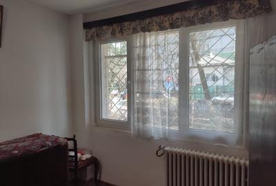 Garsonieră decomandată în 1 Mai - 2