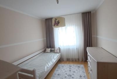 Apartament cu 3 camere decomandat în Complex Studențesc - 3