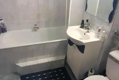 Apartament cu 3 camere în Tecuci - 4
