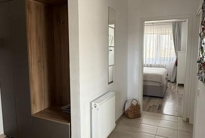 Apartament cu 2 camere decomandat în Sânpetru - 11