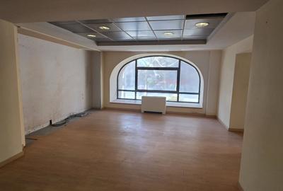 Spațiu comercial, de 180 mp, în Universitate - 5