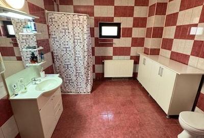Casă cu 6 camere decomandat cu Teren 1001 Mp în Itești - 19
