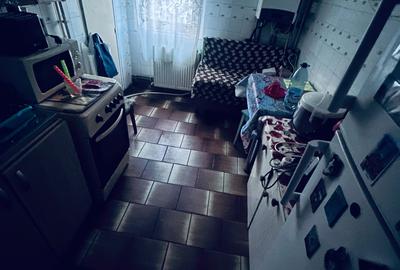 Apartament cu 3 camere decomandat în Aurel Vlaicu - 3