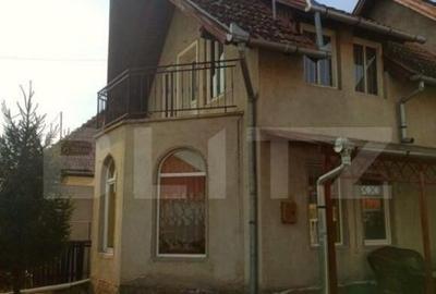 Casa cu 3 camere, 170 mp, Santana de Mures - 1