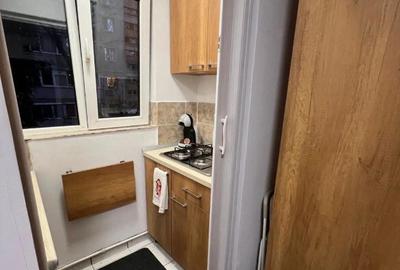 Aparatorii patriei confort 3 etaj 1 - 4