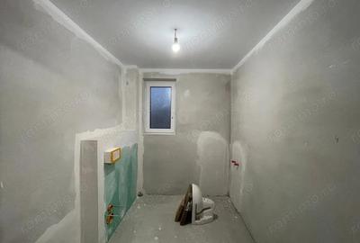 Casă cu 5 camere cu Teren 254 Mp în Giarmata