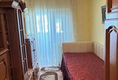Vând apartament ultracentral,  lângă Primărie, 3 camere, decomandat, 2 balcoane - 7