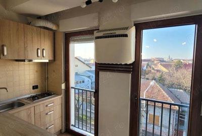 Garsonieră semidecomandată în Spitalul Județean - 5