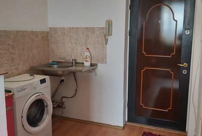 Garsonieră nedecomandată în UTA - 2