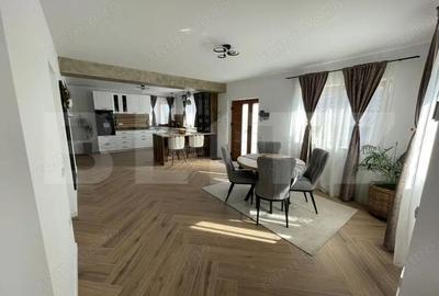 Casă cu Teren 4101 Mp în Central