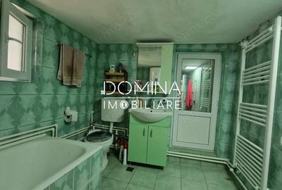 Casă cu 3 camere cu Teren 1558 Mp în Dănești - 8