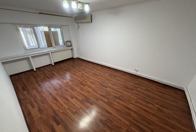 Apartament cu 2 camere decomandat în ICIL - 1