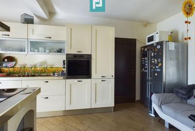 Casă pe Strada Oituz - 26