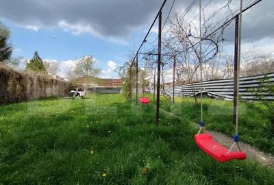 Casă cu 4 camere cu Teren 902 Mp în Ronaț - 2