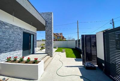 Casa la sol cu Panouri Solare Finisaje premium Predare la alb Constructie 2025 - 2
