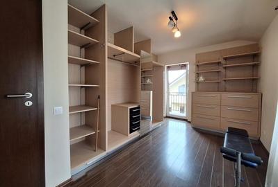 Duplex cu 4 camere cu Canalizare în Florești - 9