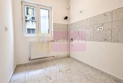 Apartament cu 3 camere decomandat în Tei - 8