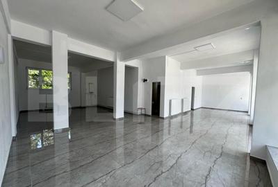 Spatiu de inchiriat, 90 mp, zona Bulevardul 22 Decembrie - 3