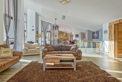 EXCLUSIVITATE IN POIANA BRASOV - PENTHOUSE IMPRESIONANT DE 268 MP - 2