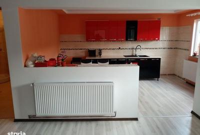 Casă cu 3 camere cu Teren 60 Mp în Recea - 5