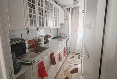 Apartament 4 camere de vanzare zona Favorit - 4