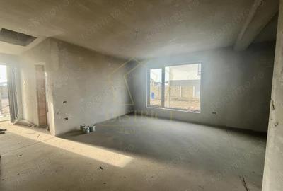 Casă cu 3 camere cu Teren 330 Mp în Moșnița Nouă