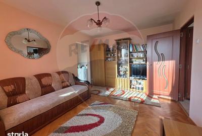 Apartament cu 3 camere semidecomandat în Central - 12