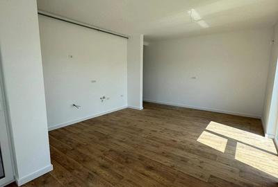 Apartament cu 2 camere semidecomandat în Torontalului - 4