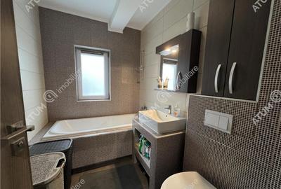 Apartament cu 2 camere decomandat în Vasile Aaron - 6