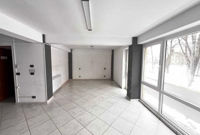 Spațiu comercial, de 53 mp, în Exterior Vest - 3