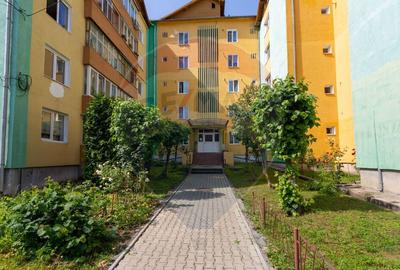 Apartament cu 3 camere decomandate, langa liecul SNG - 1